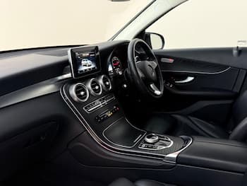 Used Mercedes-Benz GLC 2018 for sale - 79441961: Photo
