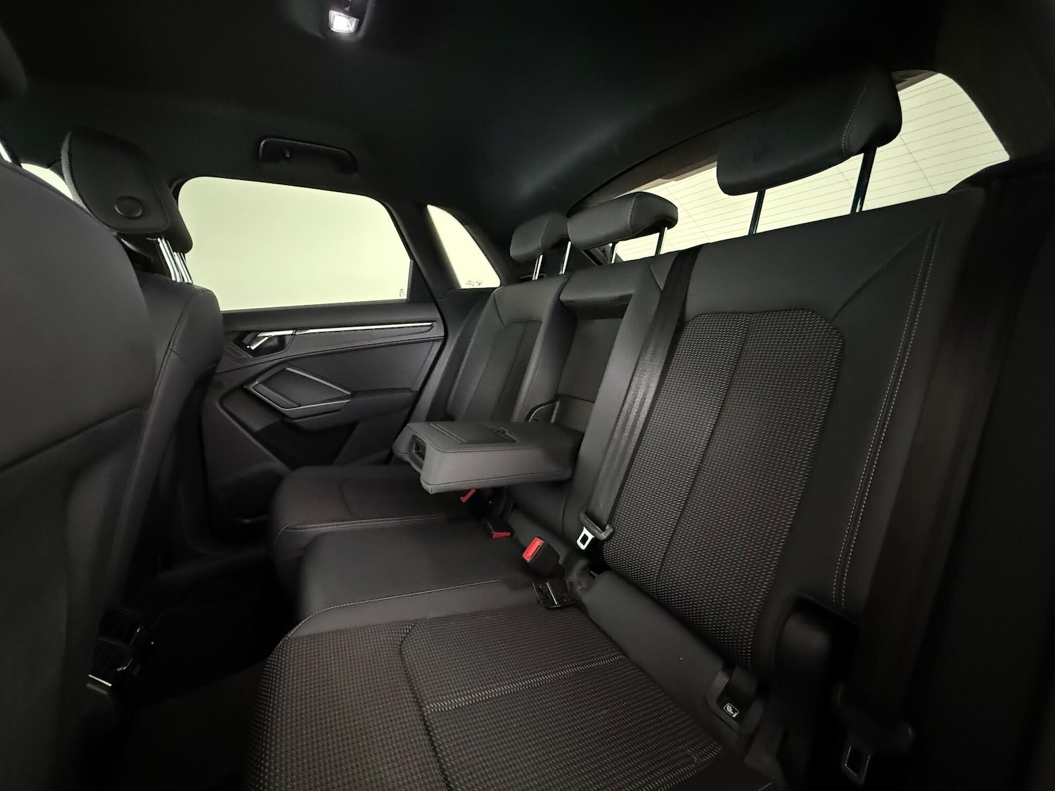 Used Audi Q3 2021 for sale - 77280041: Photo 16