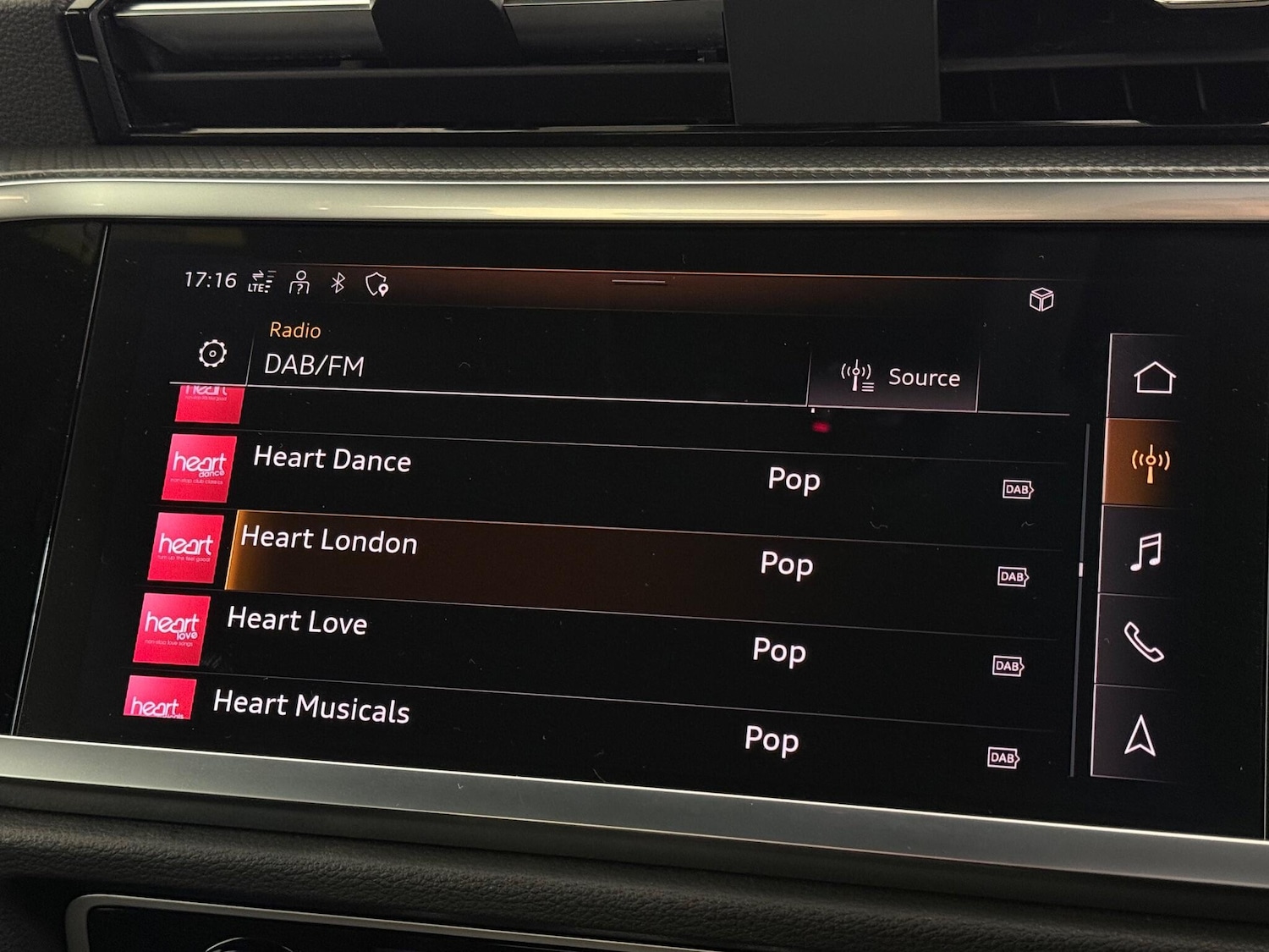 Used Audi Q3 2021 for sale - 77280041: Photo 26