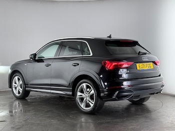 Used Audi Q3 2021 for sale - 77280041: Photo