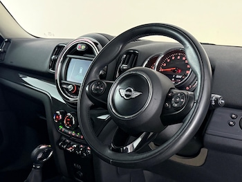 Used MINI Countryman 2018 for sale - 79533639: Photo