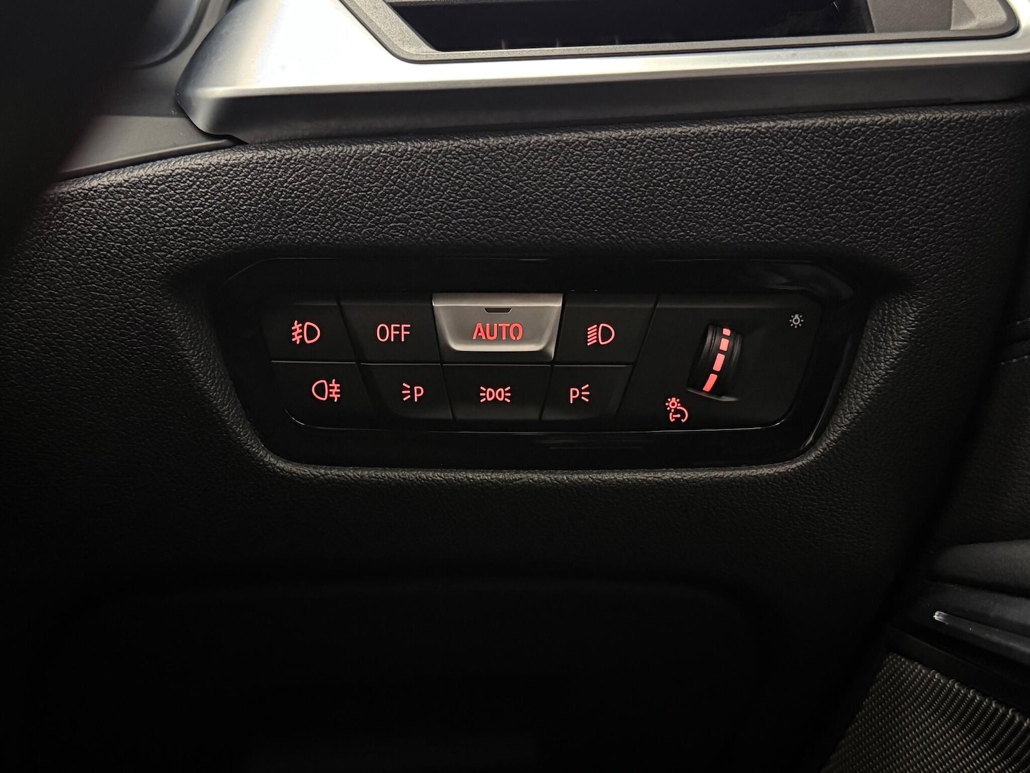 Used BMW 3 Series 2019 for sale - 76468608: Photo 30