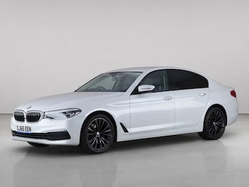 Used BMW 5 Series 2017 for sale - 79107644: Photo