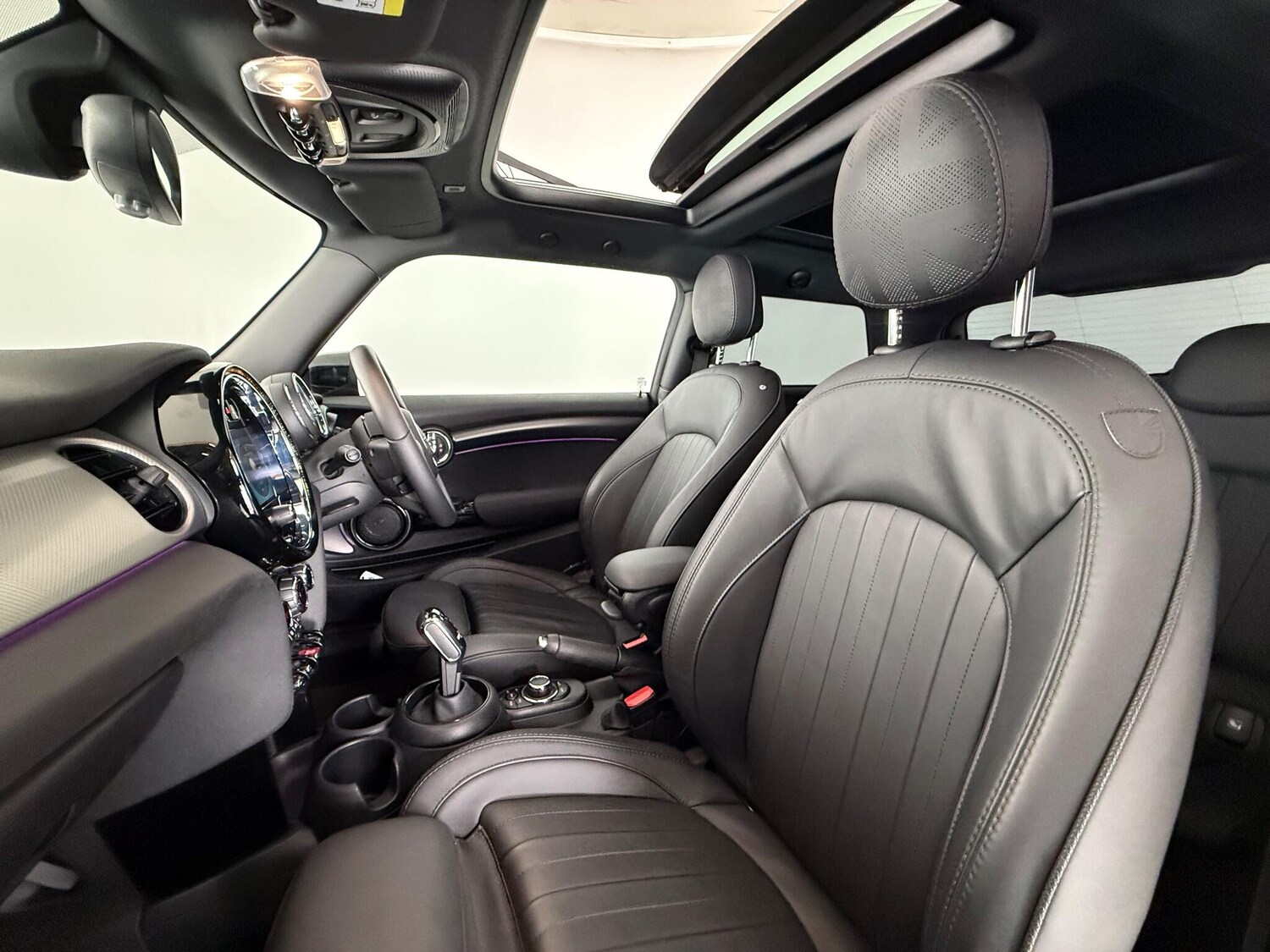 Used MINI Hatch 2023 for sale - 76537961: Photo 15