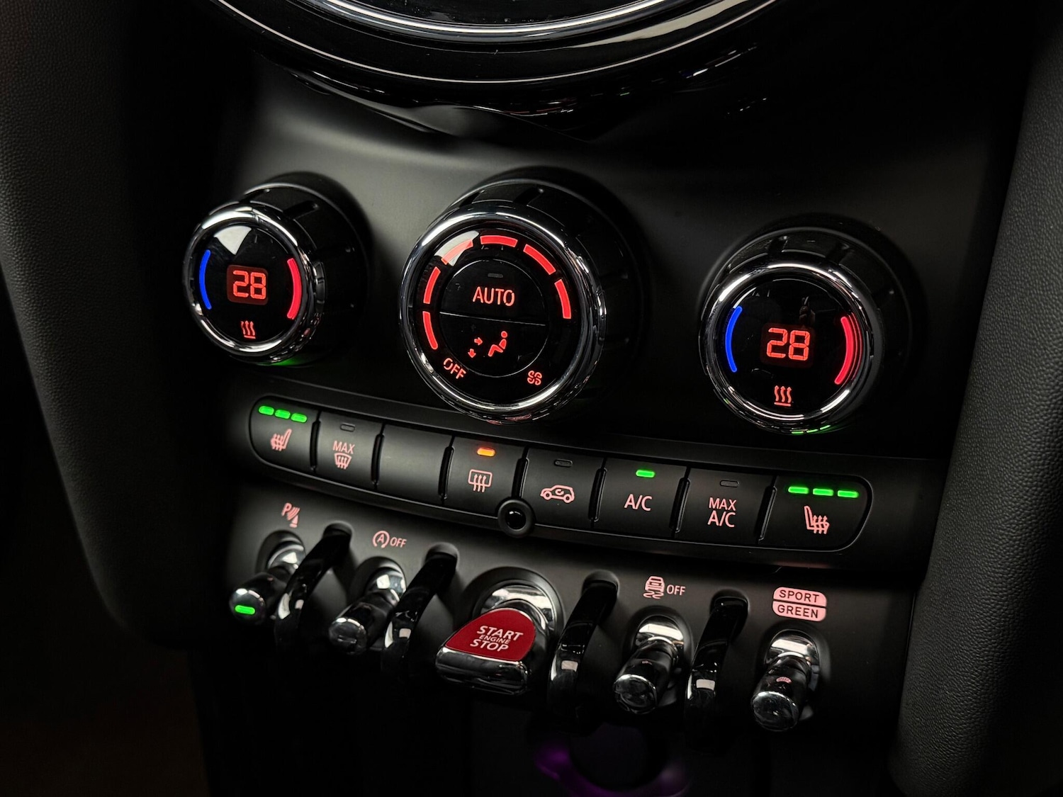 Used MINI Hatch 2023 for sale - 76537961: Photo 40