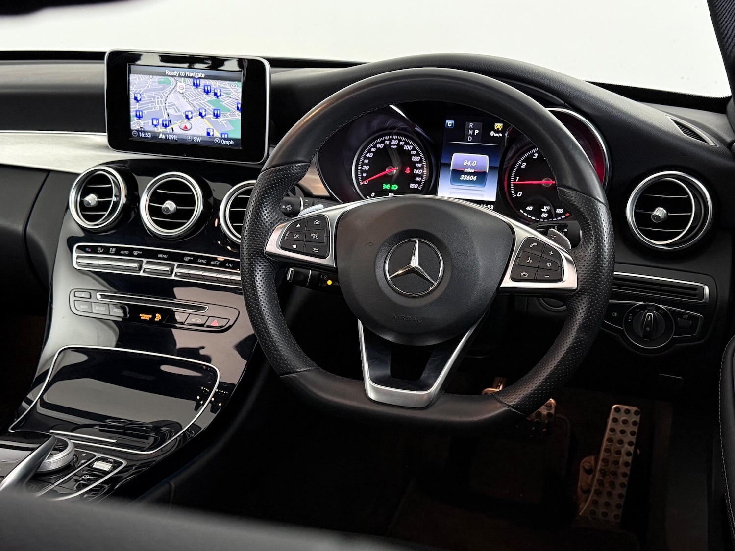 Used Mercedes-Benz C Class 2017 for sale - 77243098: Photo 19