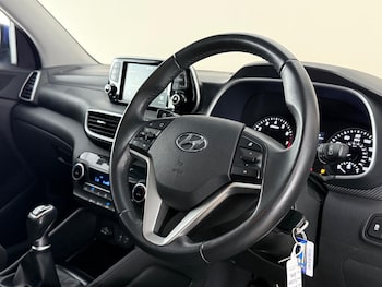 Used Hyundai TUCSON 2018 for sale - 79189204: Photo