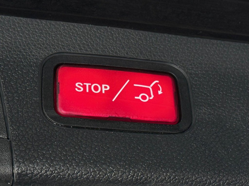 Used Mercedes-Benz GLC 2018 for sale - 76417414: Photo 11