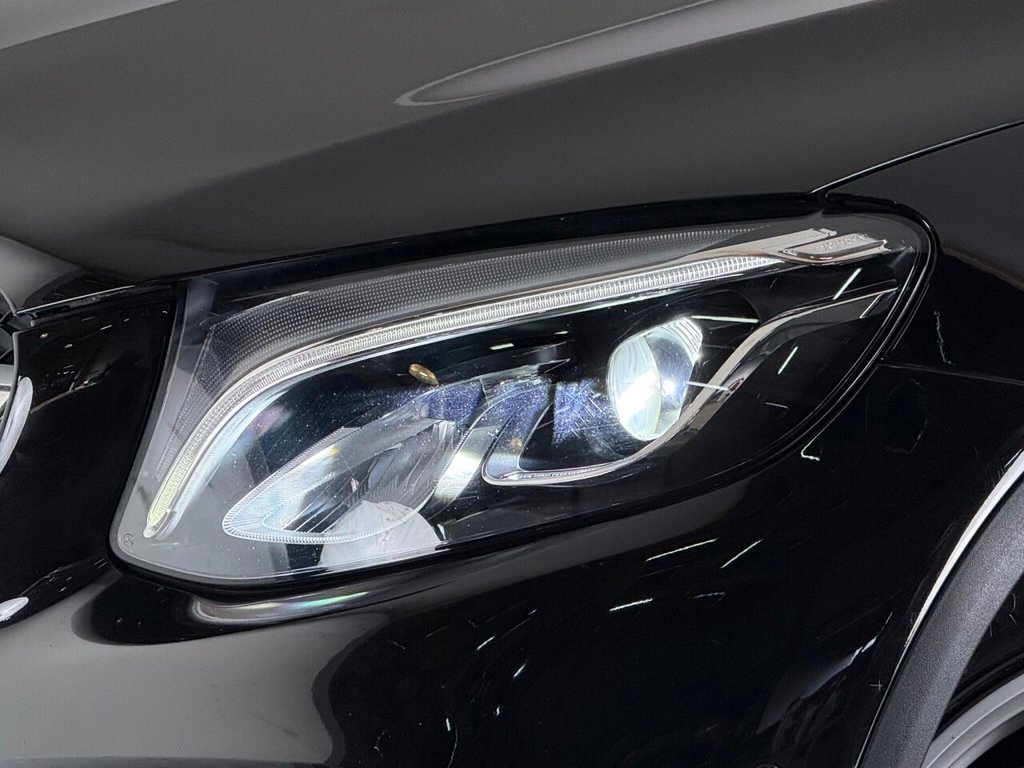 Used Mercedes-Benz GLC 2018 for sale - 76417414: Photo 8