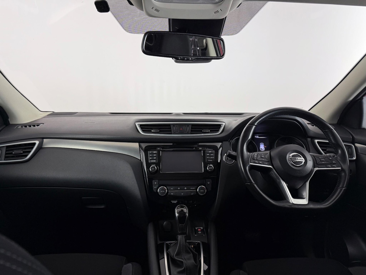 Used Nissan Qashqai 2018 for sale - 77684440: Photo 15