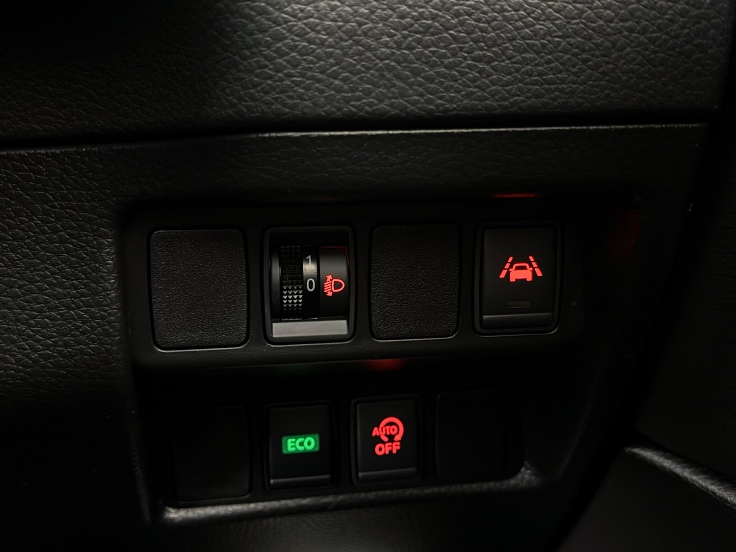 Used Nissan Qashqai 2018 for sale - 77684440: Photo 27