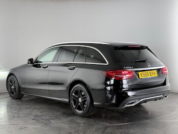 Used Mercedes-Benz C Class 2019 for sale - 77260503: Photo