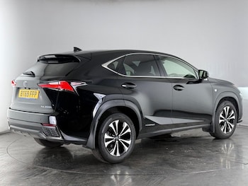 Used Lexus NX 2019 for sale - 76203084: Photo 4