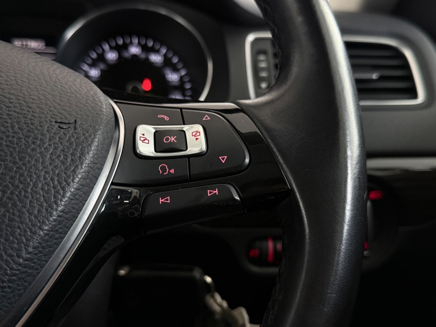 Used Volkswagen Jetta 2015 for sale - 77461071: Photo 22