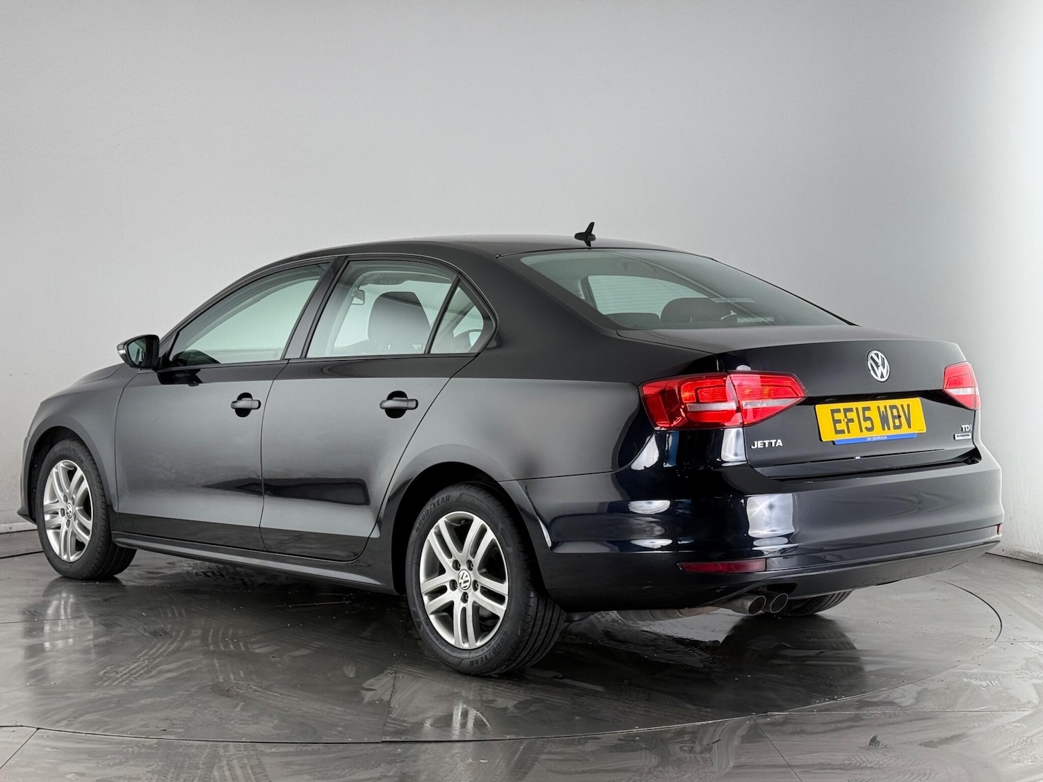 Used Volkswagen Jetta 2015 for sale - 77461071: Photo 4