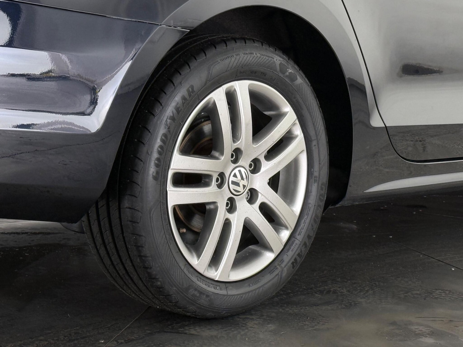 Used Volkswagen Jetta 2015 for sale - 77461071: Photo 8