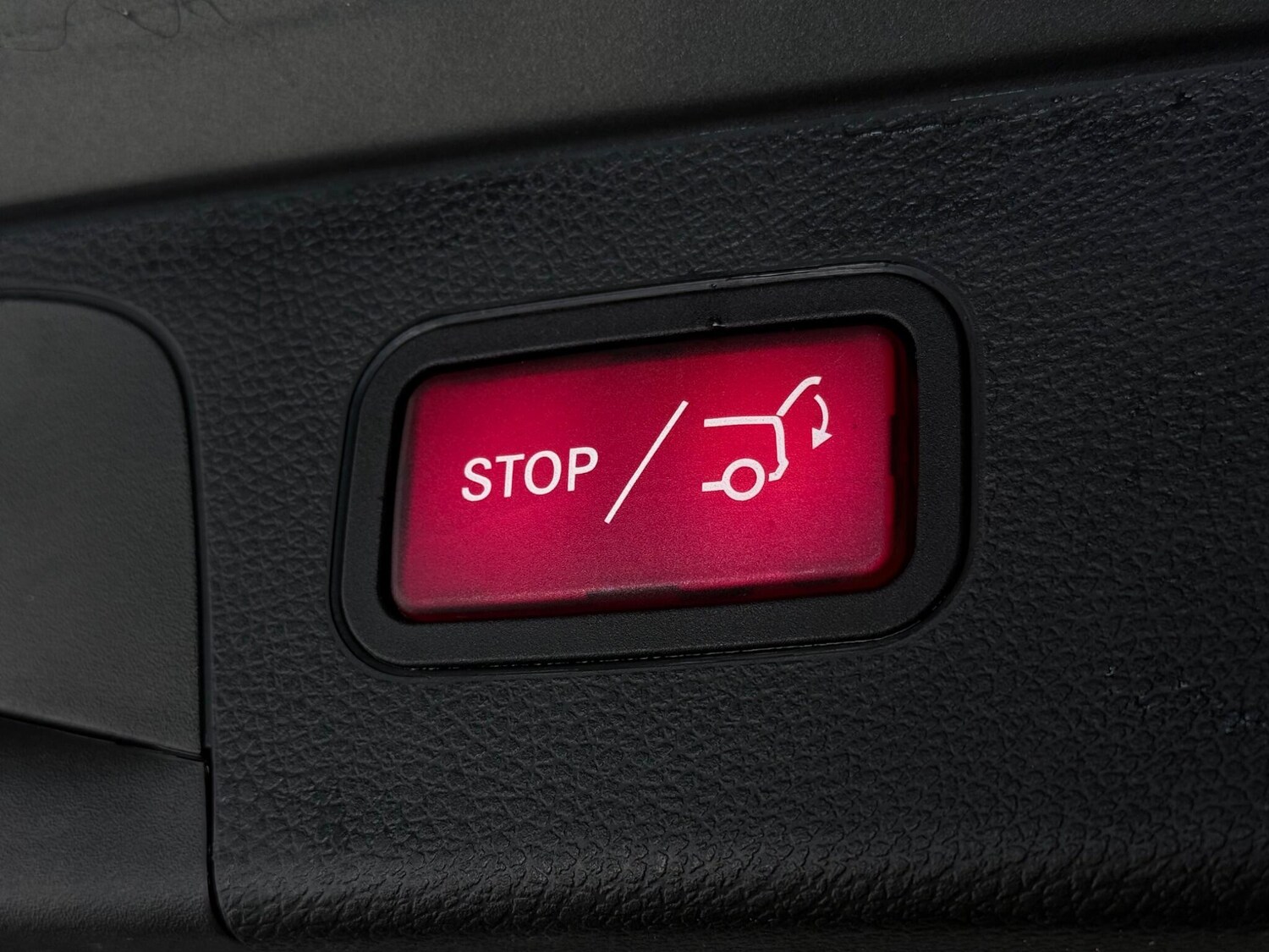 Used Mercedes-Benz GLC 2019 for sale - 77469436: Photo 11