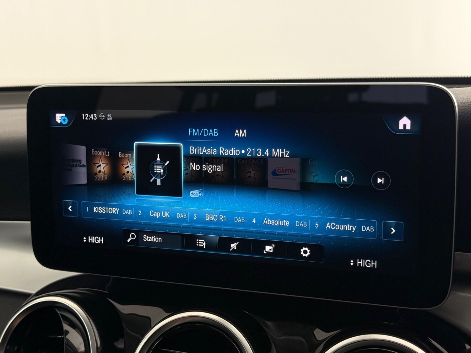 Used Mercedes-Benz GLC 2019 for sale - 77469436: Photo 28