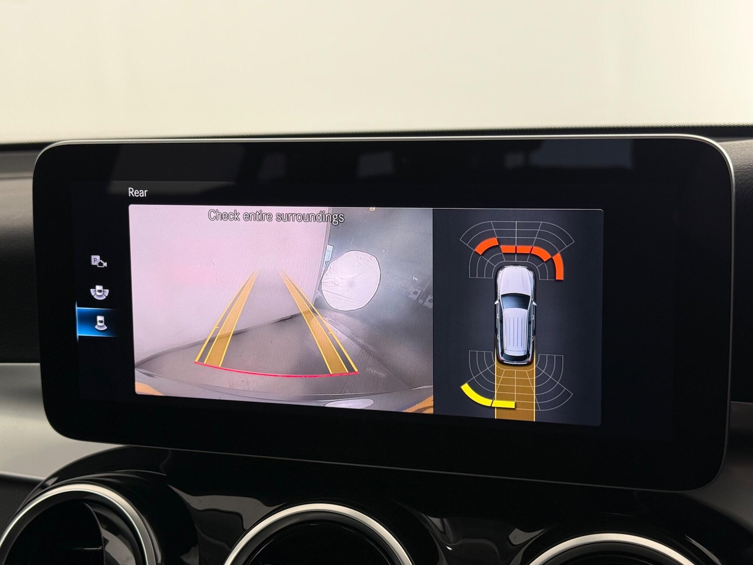 Used Mercedes-Benz GLC 2019 for sale - 77469436: Photo 31