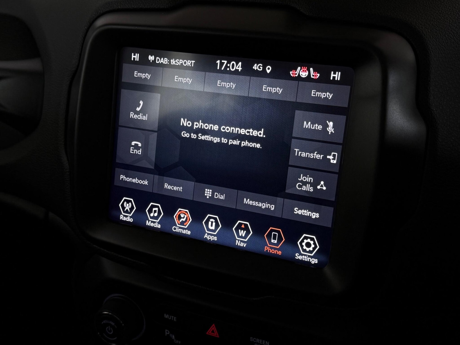 Used Jeep Renegade 2021 for sale - 77181333: Photo 24