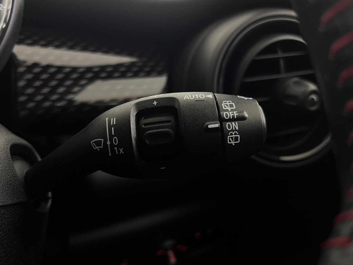 Used MINI Hatch 2019 for sale - 77181297: Photo 18