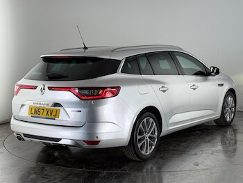 Used Renault Megane 2017 for sale - 77217365: Photo