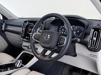 Used Volvo XC40 2021 for sale - 79206315: Photo