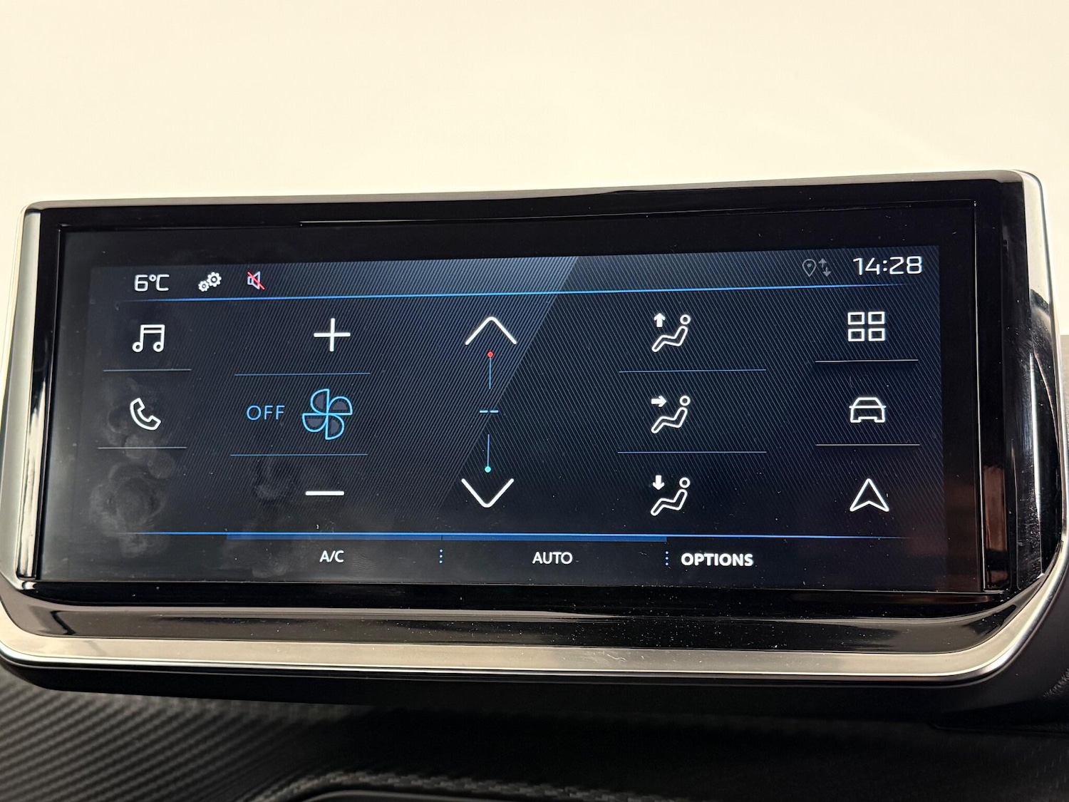 Used Peugeot 2008 2023 for sale - 77180813: Photo 22