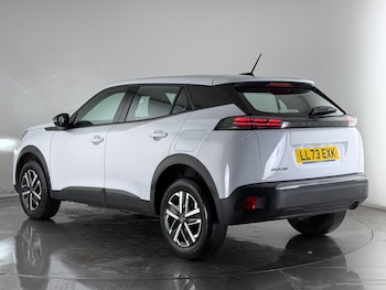 Used Peugeot 2008 2023 for sale - 77180813: Photo