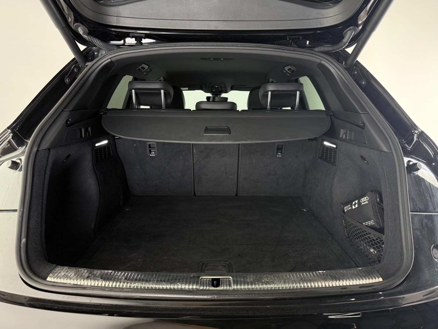 Used Audi Q5 2018 for sale - 77181153: Photo 9