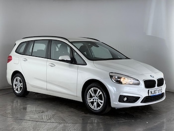 2017 (67) - 2.0 218d SE Auto Euro 6 (s/s) 5dr