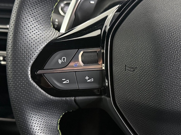 Used Peugeot 2008 2023 for sale - 76080368: Photo 22