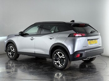 Used Peugeot 2008 2023 for sale - 76080368: Photo 4