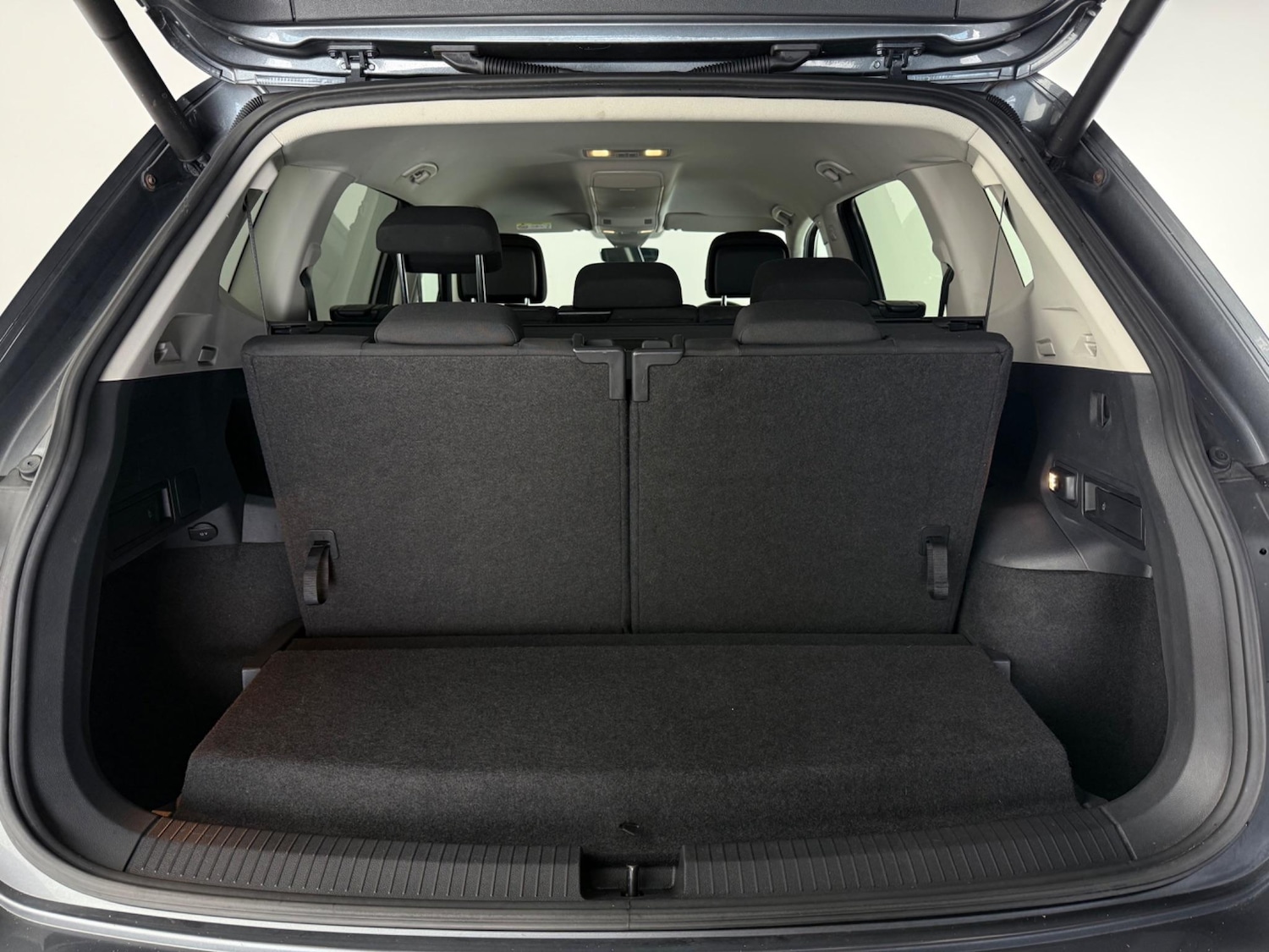 Used Volkswagen Tiguan Allspace 2019 for sale - 77221842: Photo 9