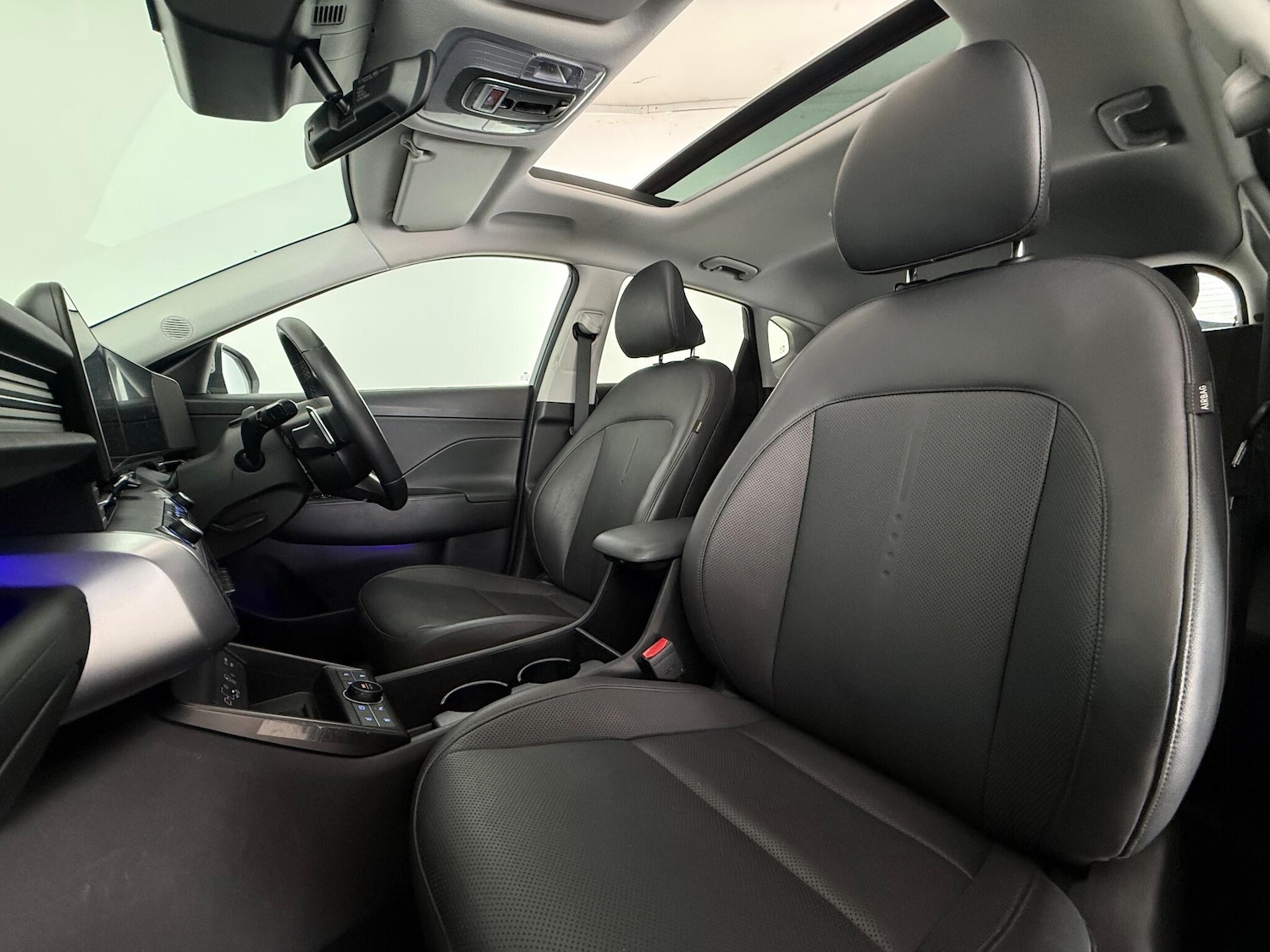 Used Hyundai KONA 2023 for sale - 77221721: Photo 14