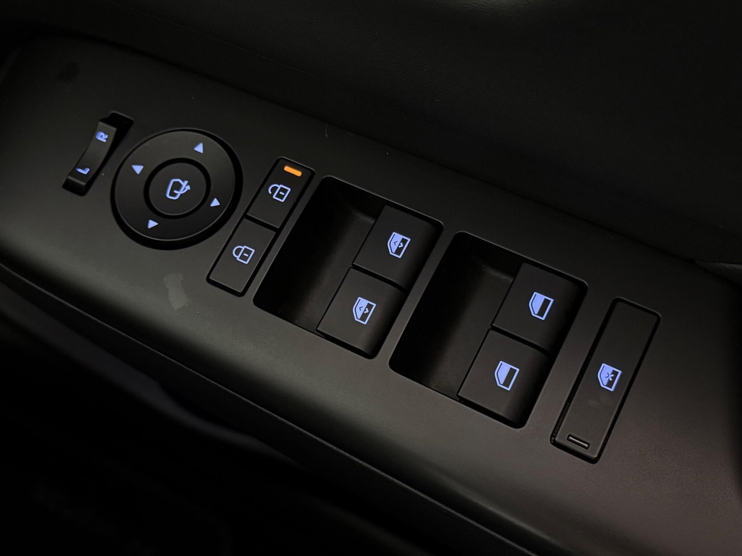 Used Hyundai KONA 2023 for sale - 77221721: Photo 25