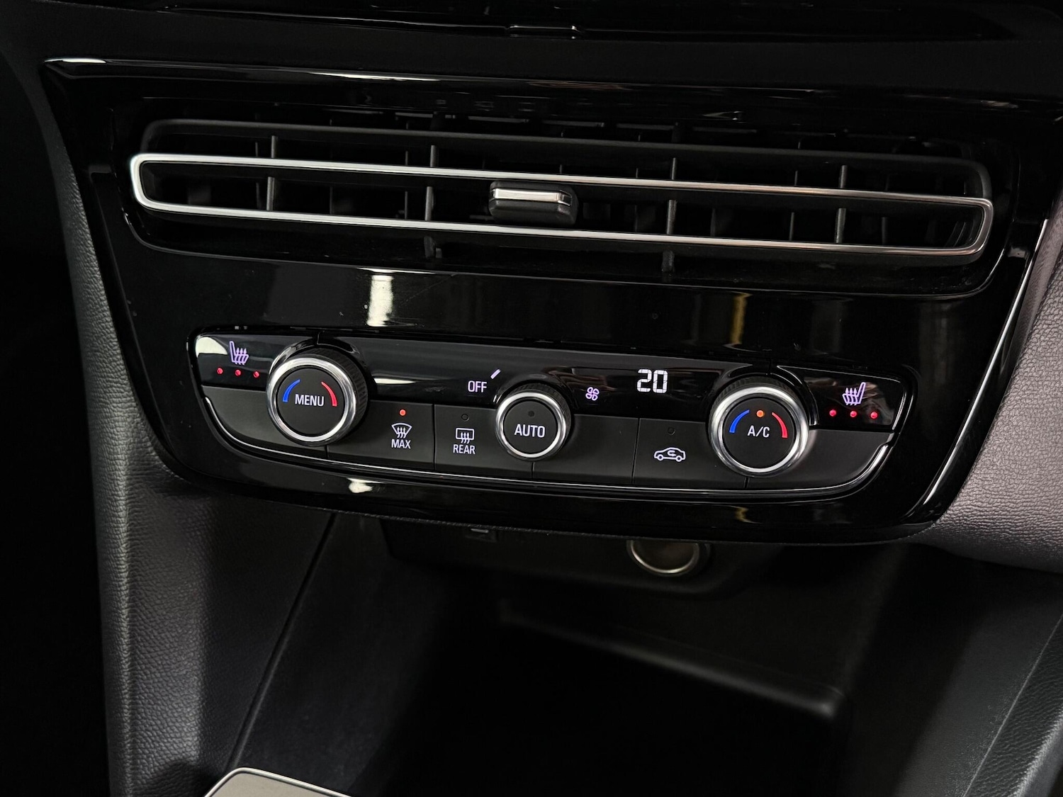 Used Vauxhall Mokka 2021 for sale - 76667192: Photo 34