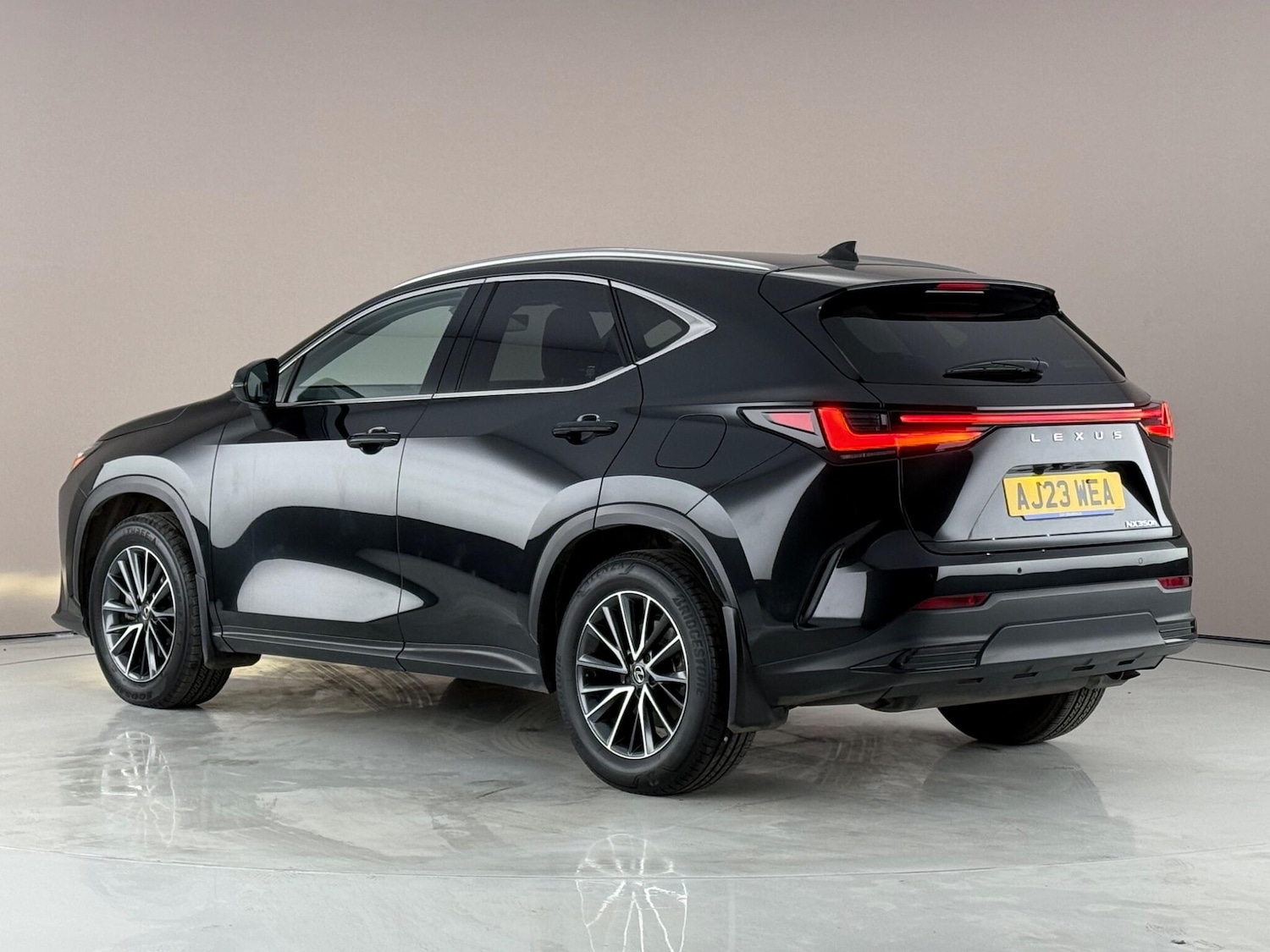 Used Lexus NX 2023 for sale - 77979784: Photo 3