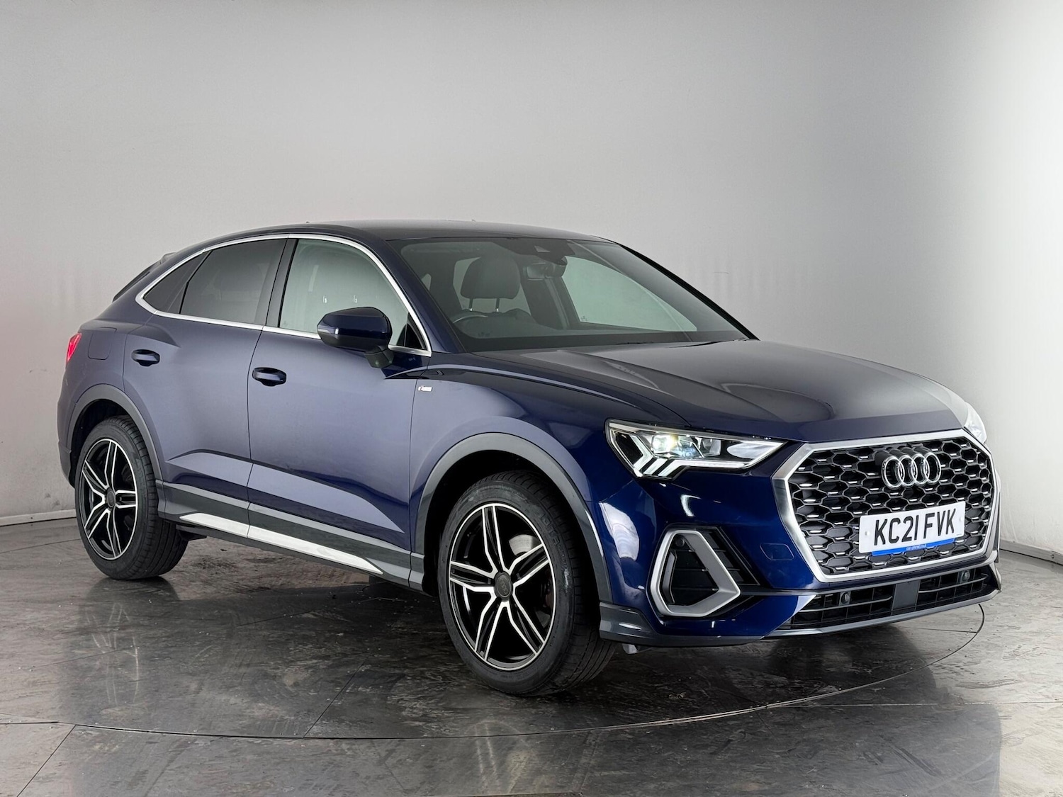 Used Audi Q3 2021 for sale - 76468079: Photo 1