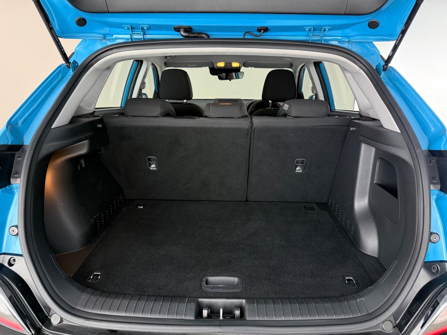 Used Hyundai KONA 2023 for sale - 78065042: Photo 8