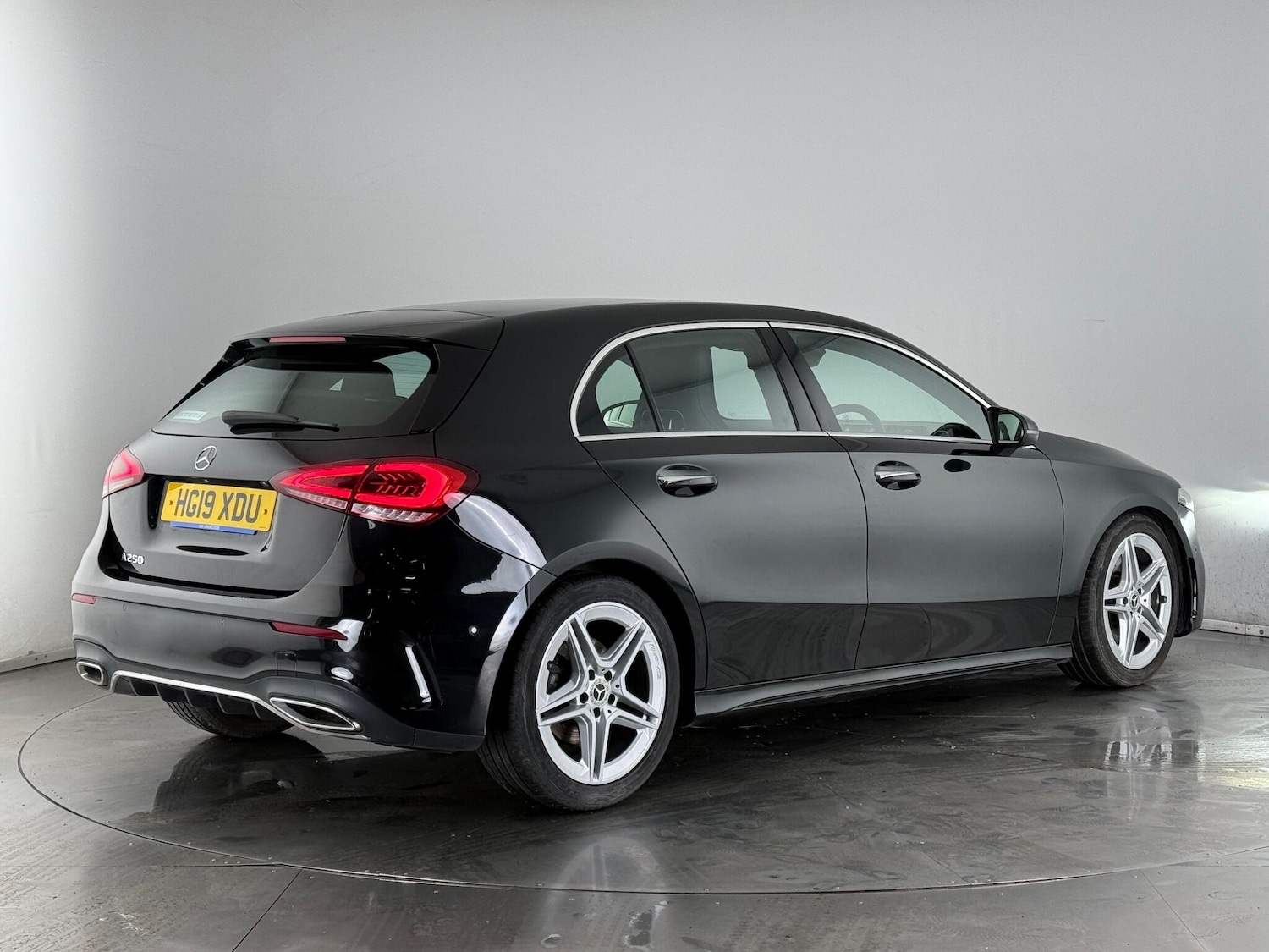 Used Mercedes-Benz A-Class 2019 for sale - 77181318: Photo 3