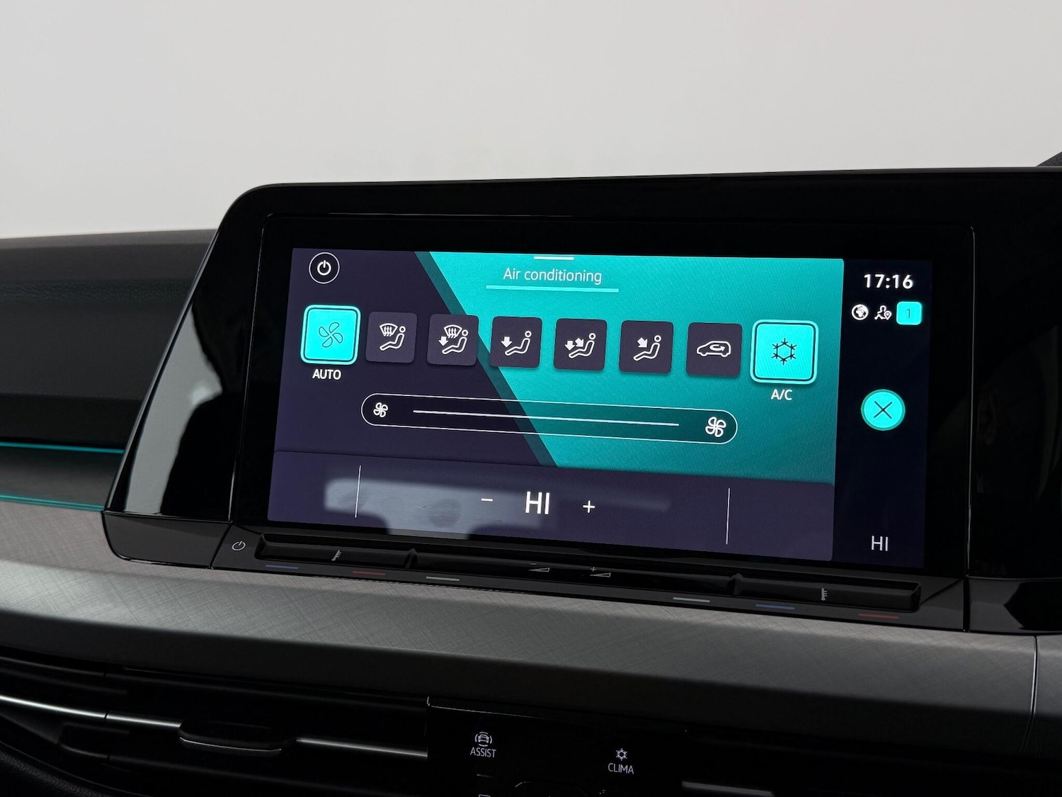 Used Volkswagen Golf 2021 for sale - 77246224: Photo 24