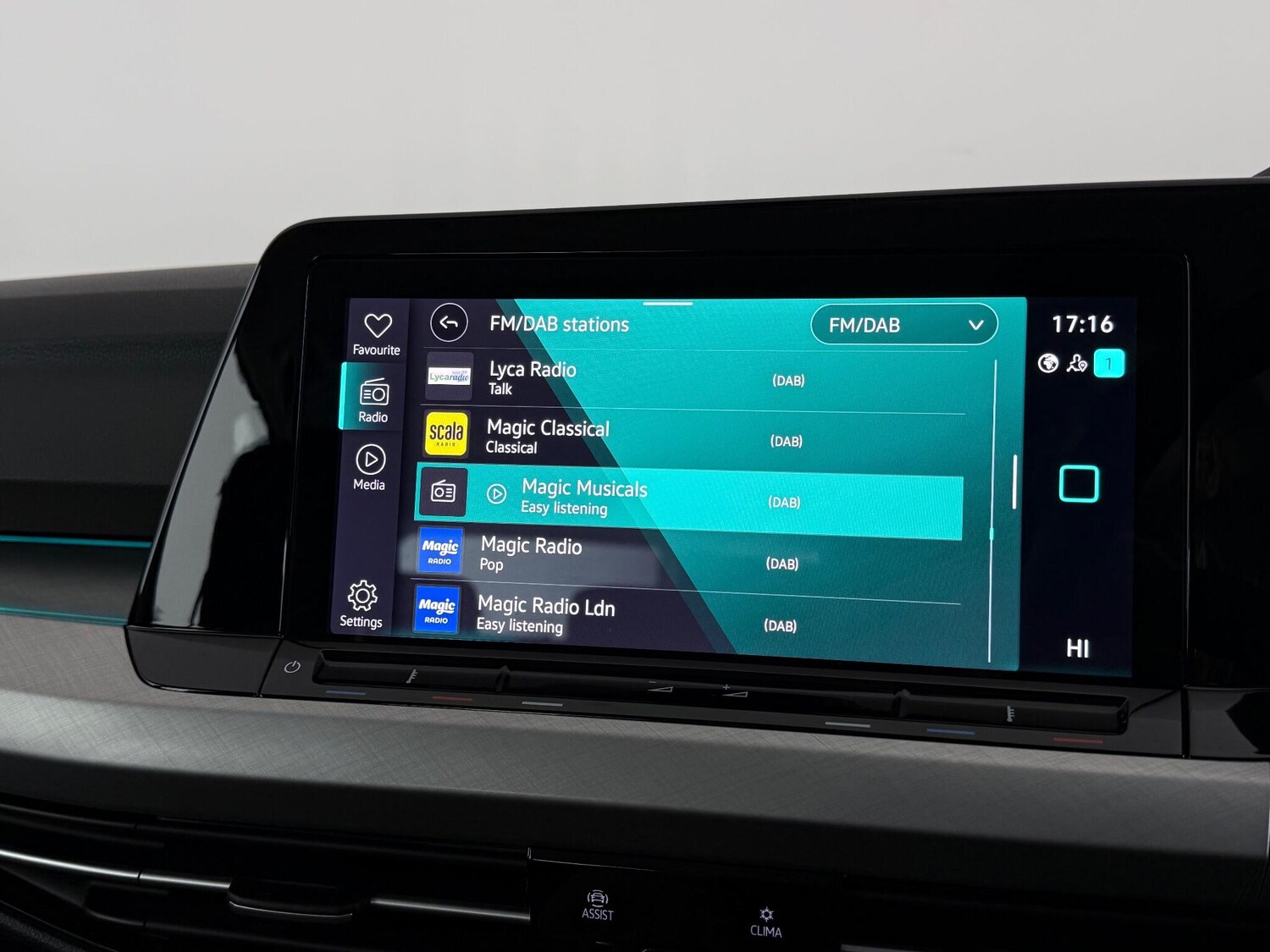 Used Volkswagen Golf 2021 for sale - 77246224: Photo 32