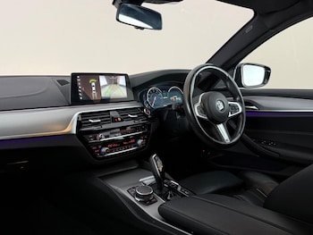 Used BMW 5 Series 2018 for sale - 79497230: Photo