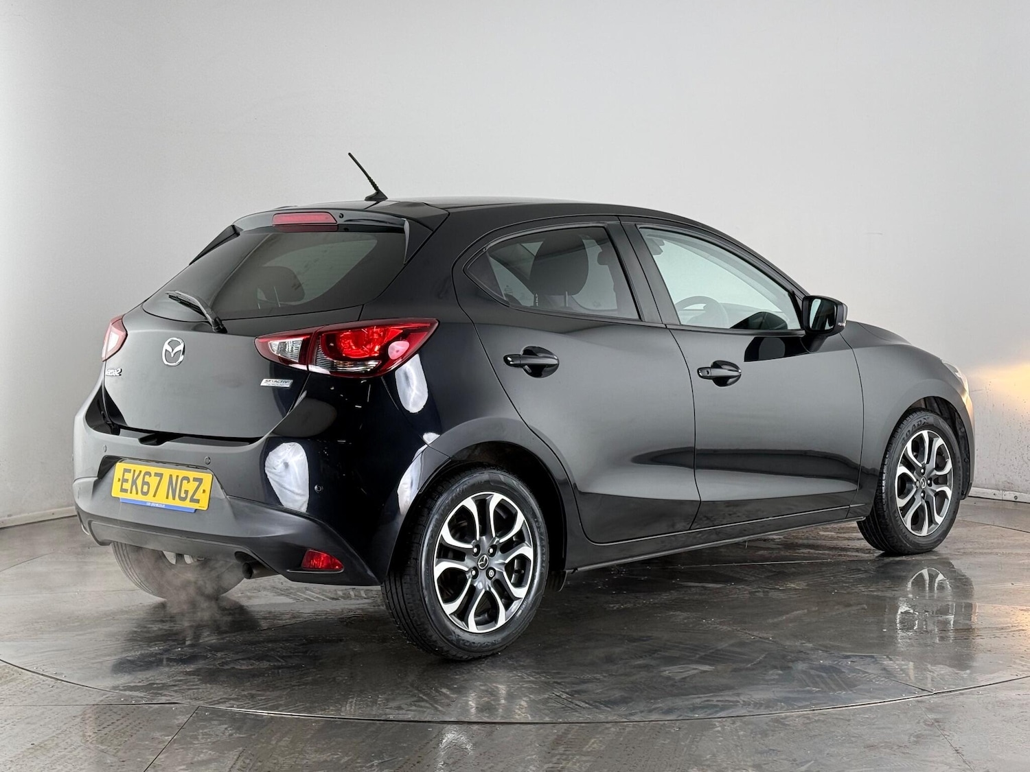 Used Mazda Mazda2 2017 for sale - 77181352: Photo 3