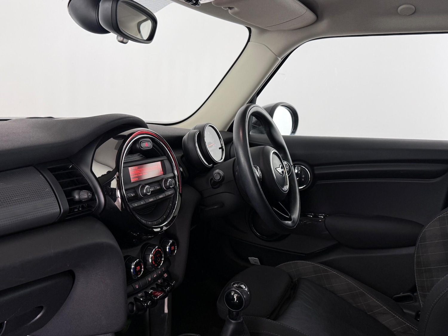 Used MINI Hatch 2018 for sale - 77259845: Photo 10