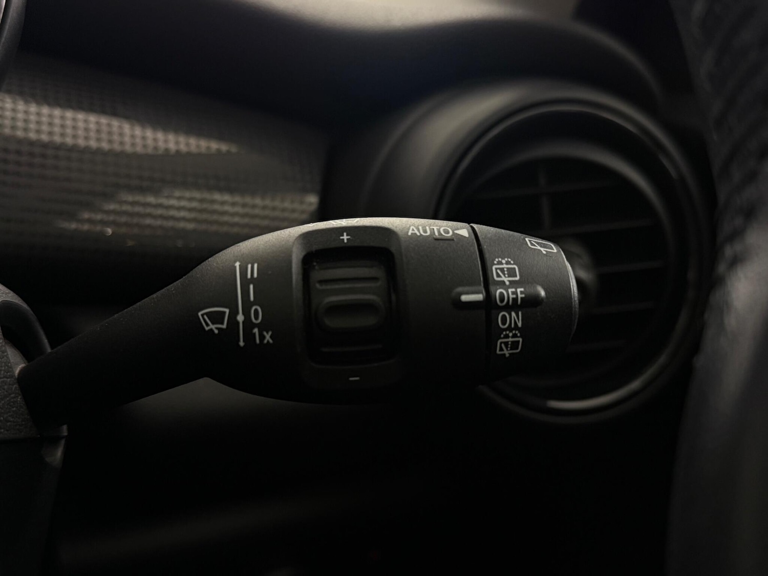 Used MINI Hatch 2018 for sale - 77259845: Photo 19