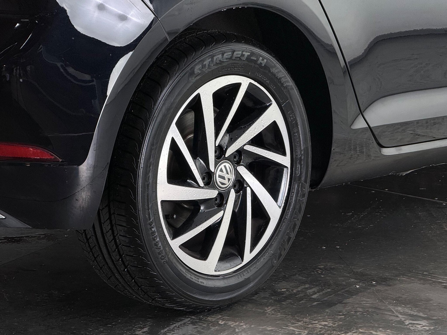 Used Volkswagen Golf 2019 for sale - 76468214: Photo 12