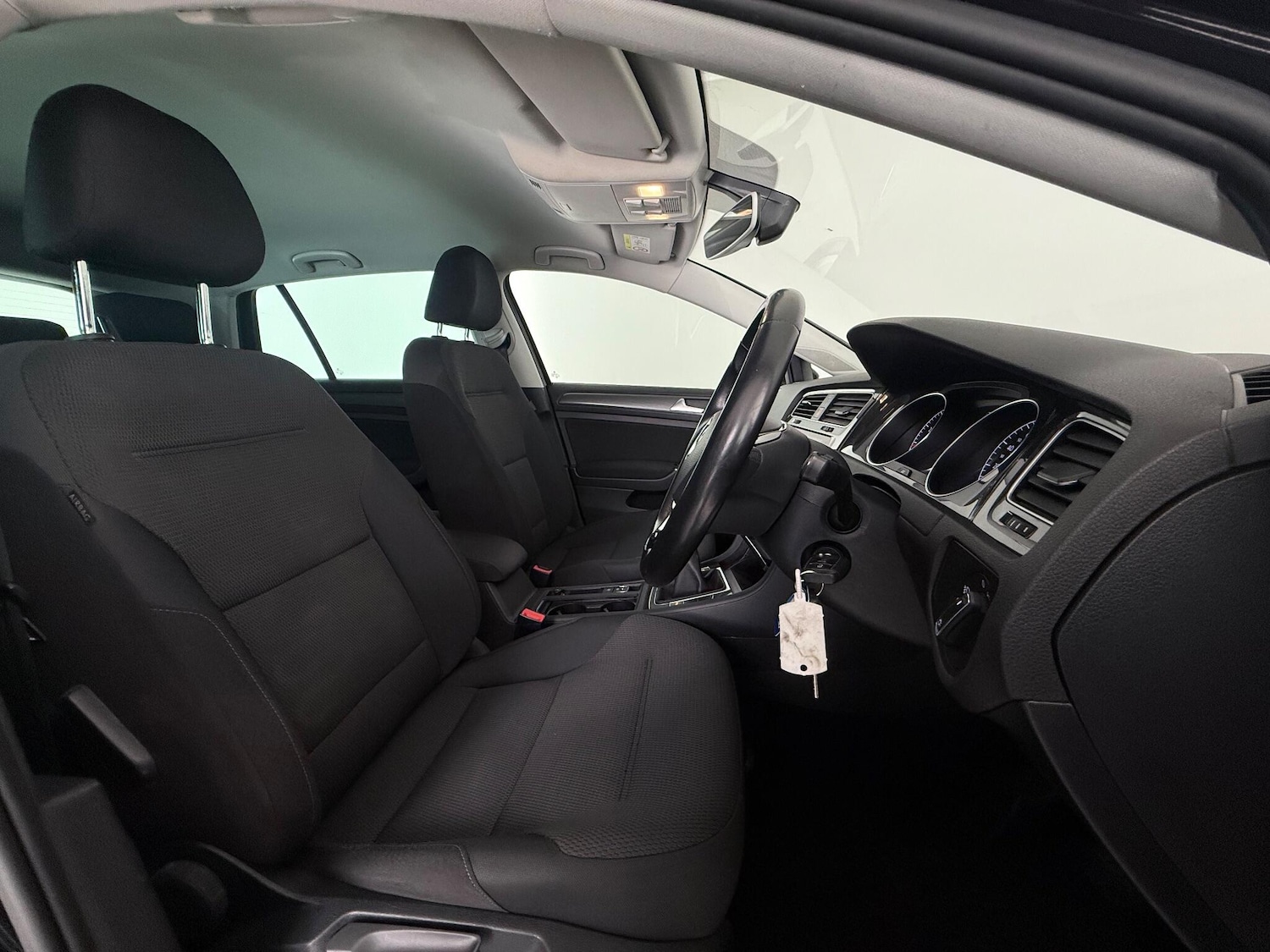 Used Volkswagen Golf 2019 for sale - 76468214: Photo 16