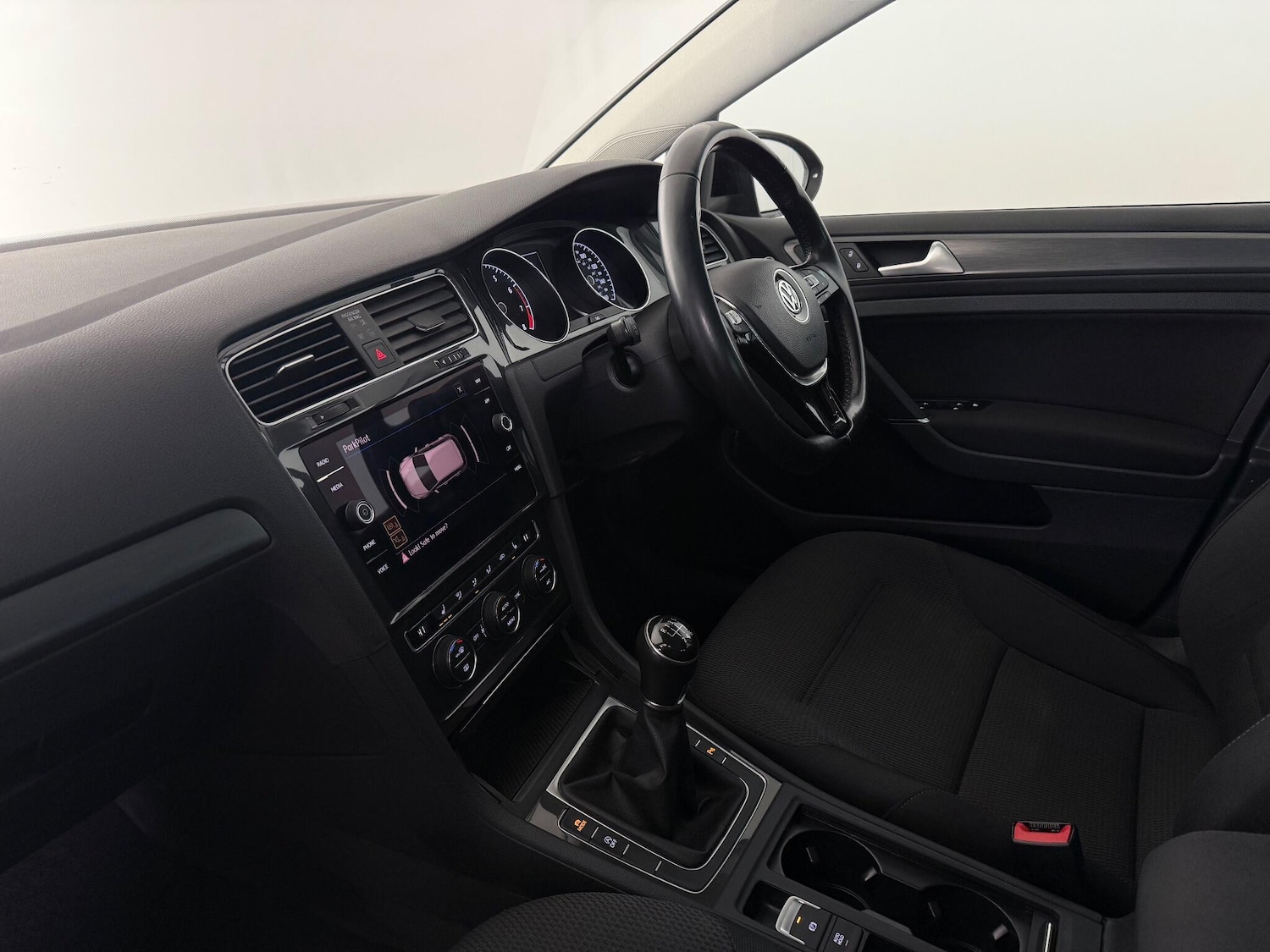 Used Volkswagen Golf 2019 for sale - 76468214: Photo 17